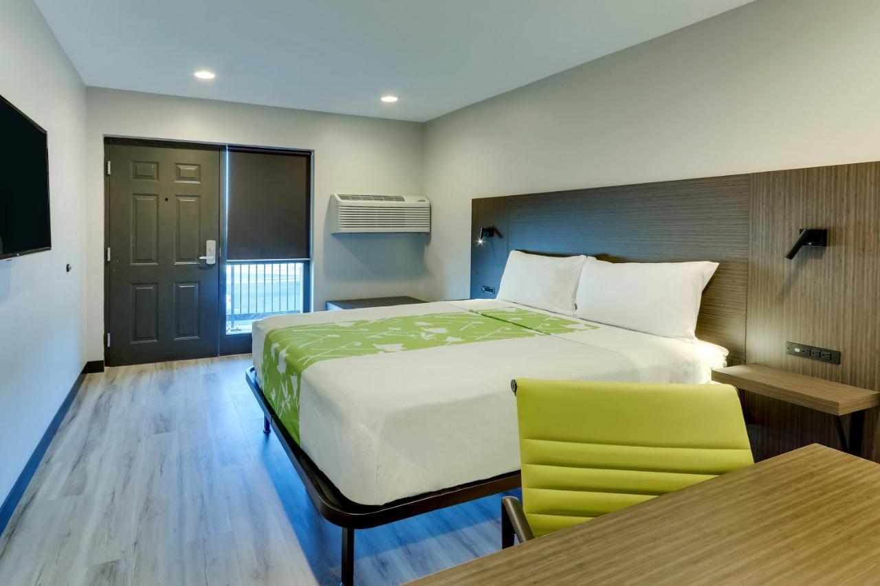 Hotel The Shamrock à Cicero Extérieur photo
